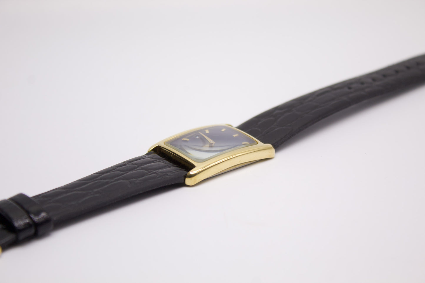 1996 Pulsar Quartz 'Tank' Marine Blue Sunburst Dial Men's Wrist-Watch