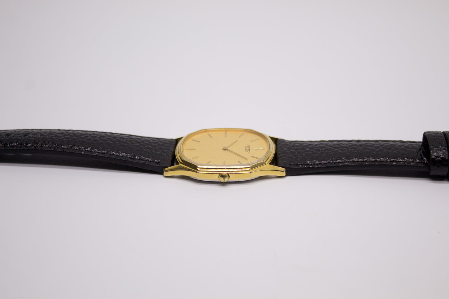 1983 Seiko 'Baby Ellipse' Gold toned Men's Wrist-Watch