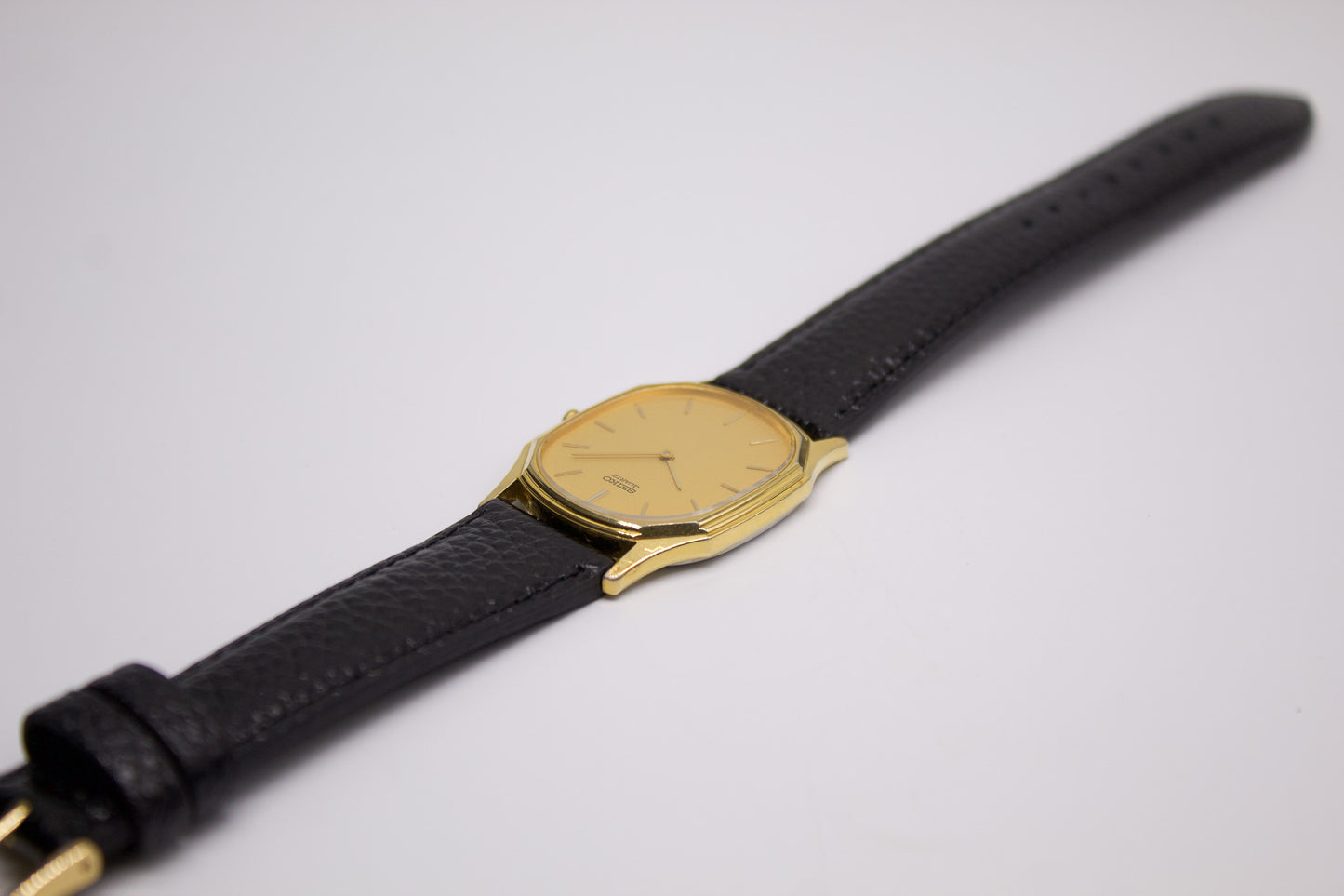 1983 Seiko 'Baby Ellipse' Gold toned Men's Wrist-Watch
