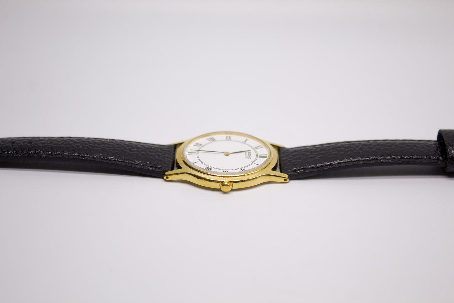 1996 Seiko Quartz Roman Dial Men's Wrist-Watch