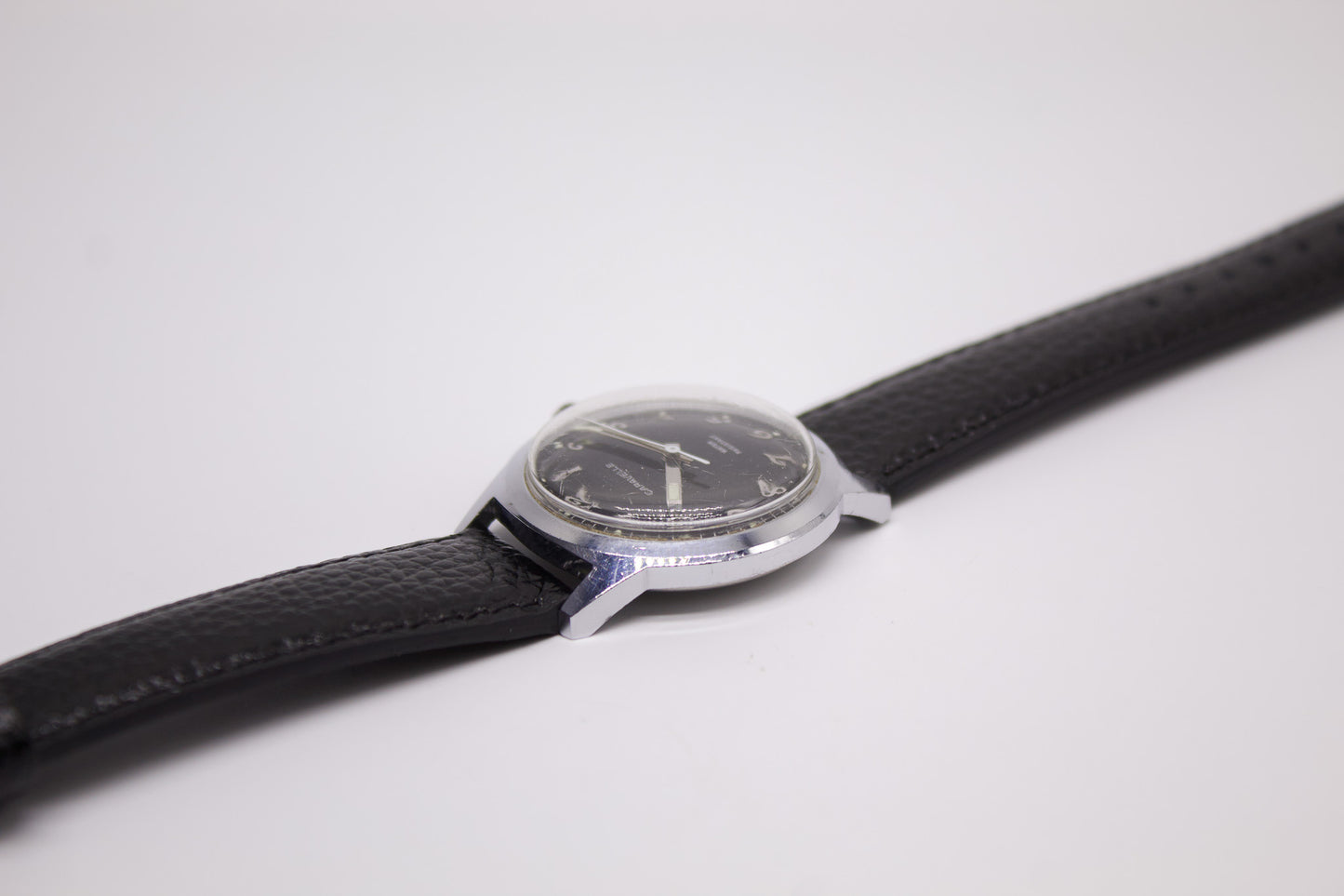 1960s Bulova Caravelle Inky Black Dial Men's Mechanical Wrist-Watch