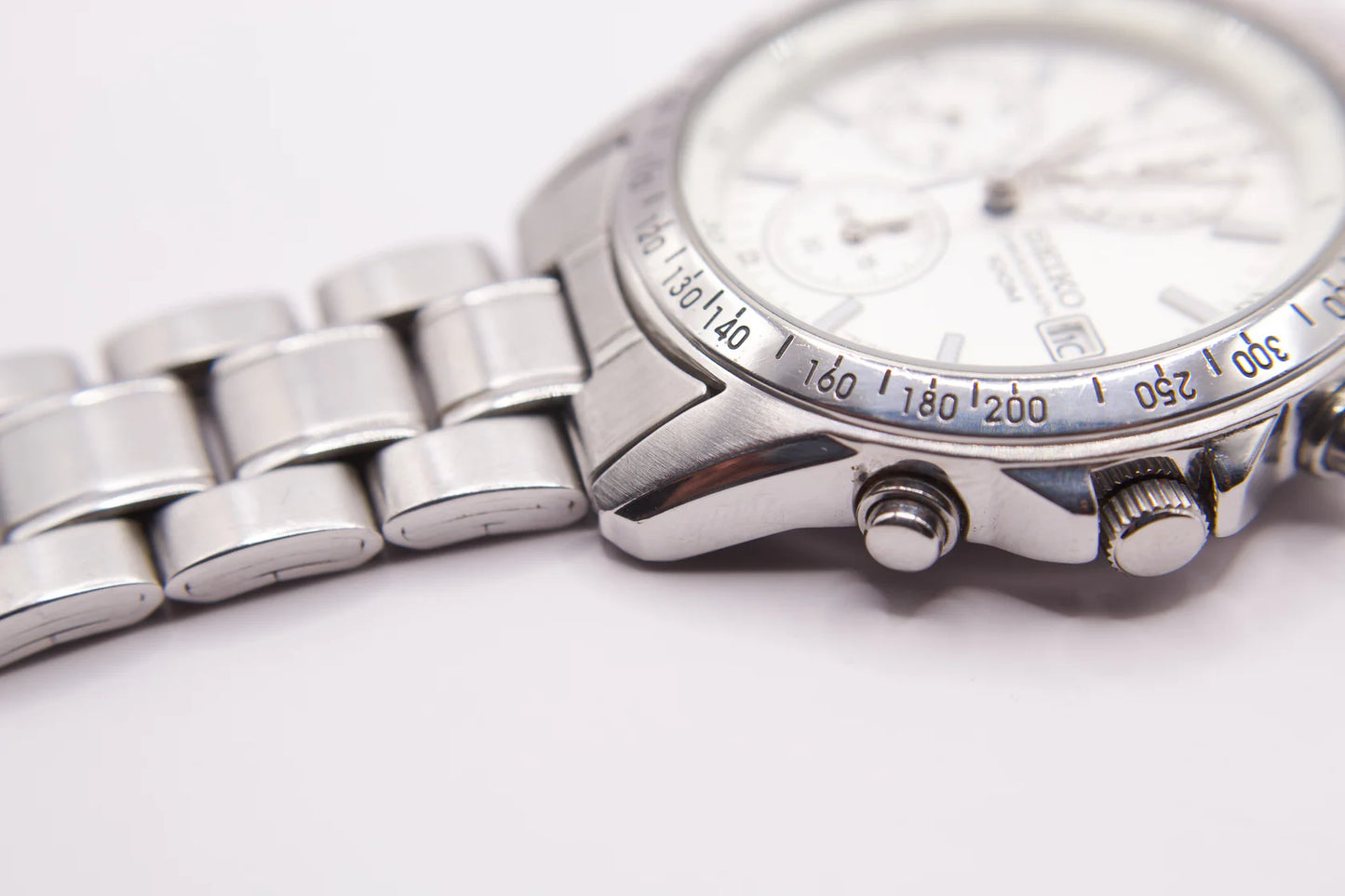 2000s Seiko 100 Meter Water-Resistant Chronograph Men's Wrist-Watch