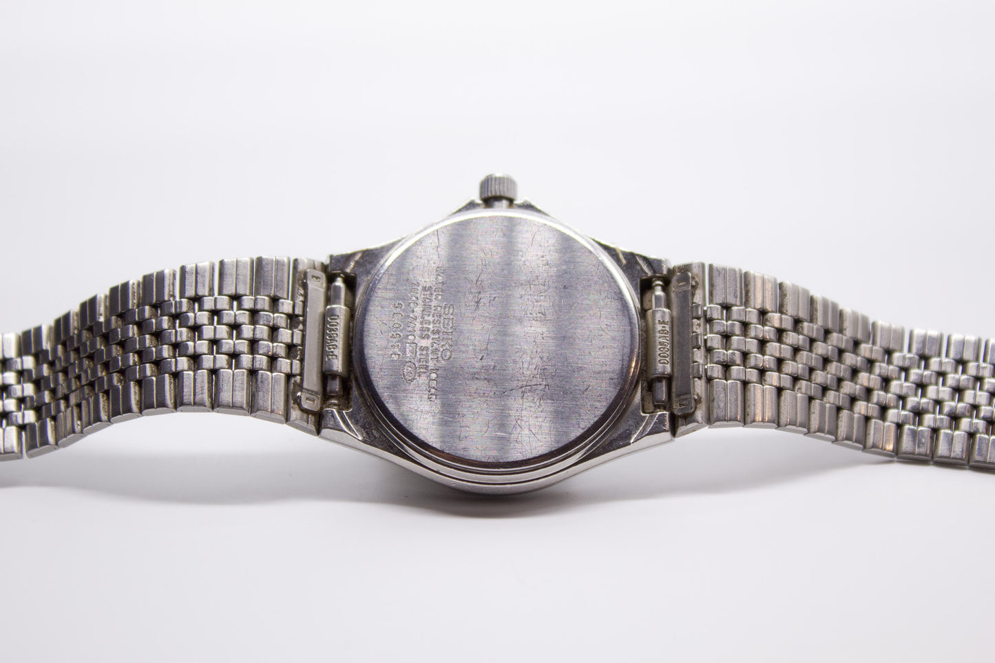 1995 Seiko Spirit Silver Textured Men's Sports Wrist-Watch