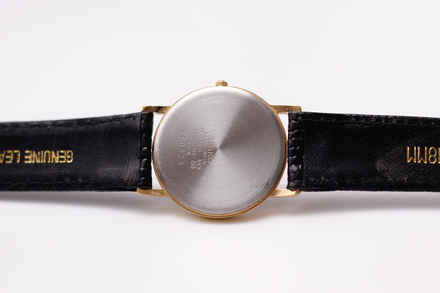 1988 Seiko Quartz Textured Gray Dial Men's Wrist-Watch