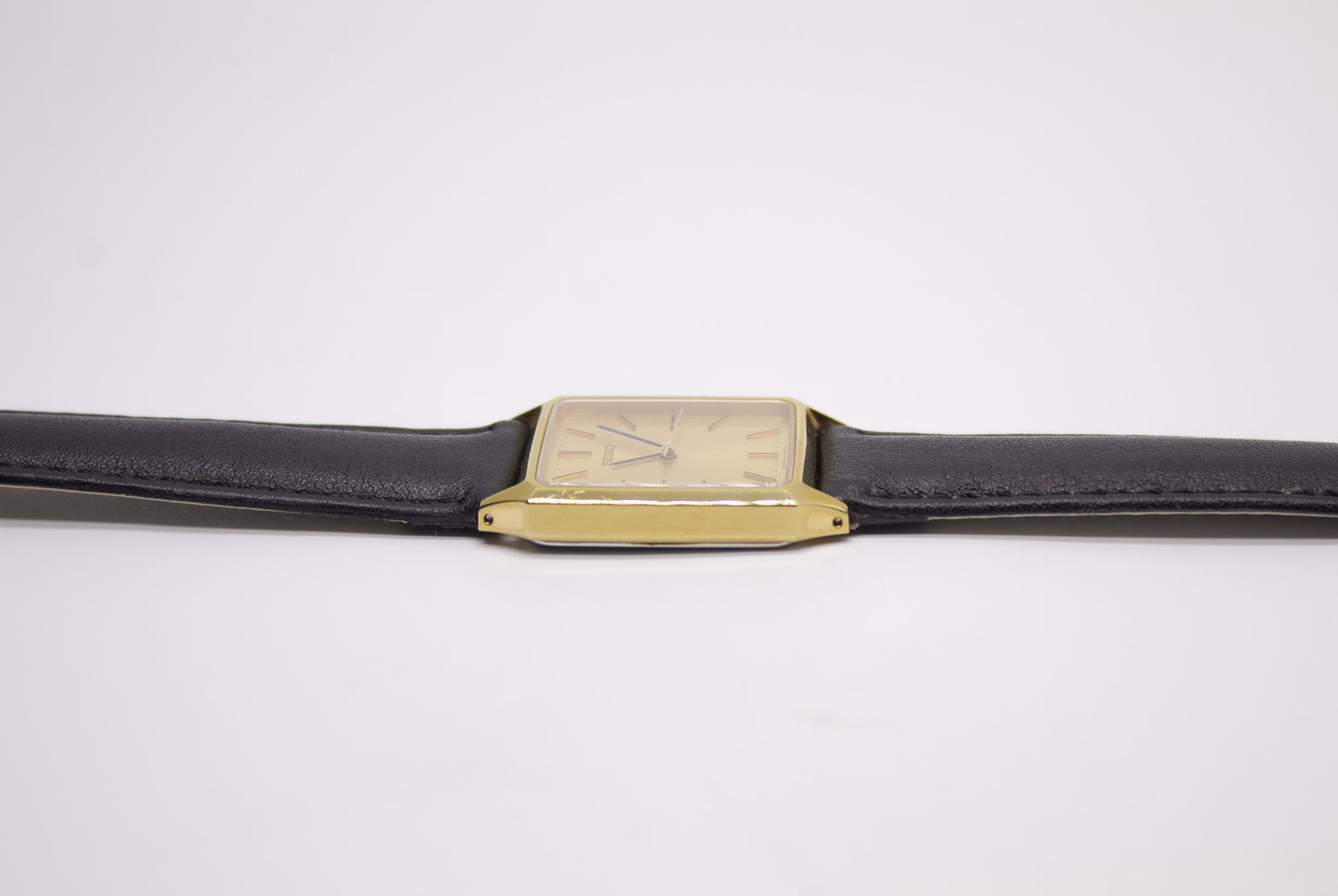 1992 Seiko Quartz Tank Golden Sunburst Dial Men's Wrist-Watch