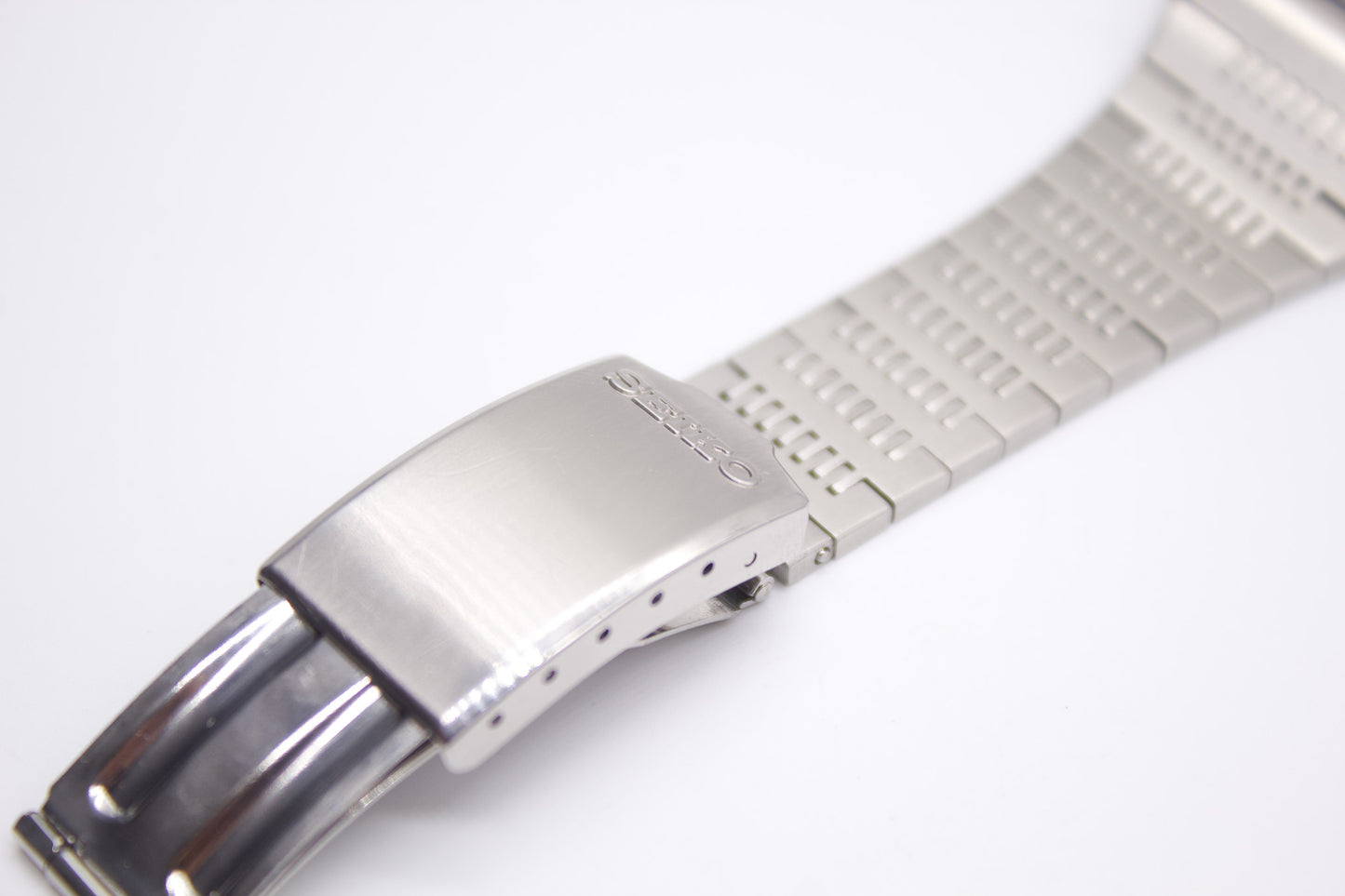 1978 Seiko Digital Olive Green LCD Men's Wrist-Watch
