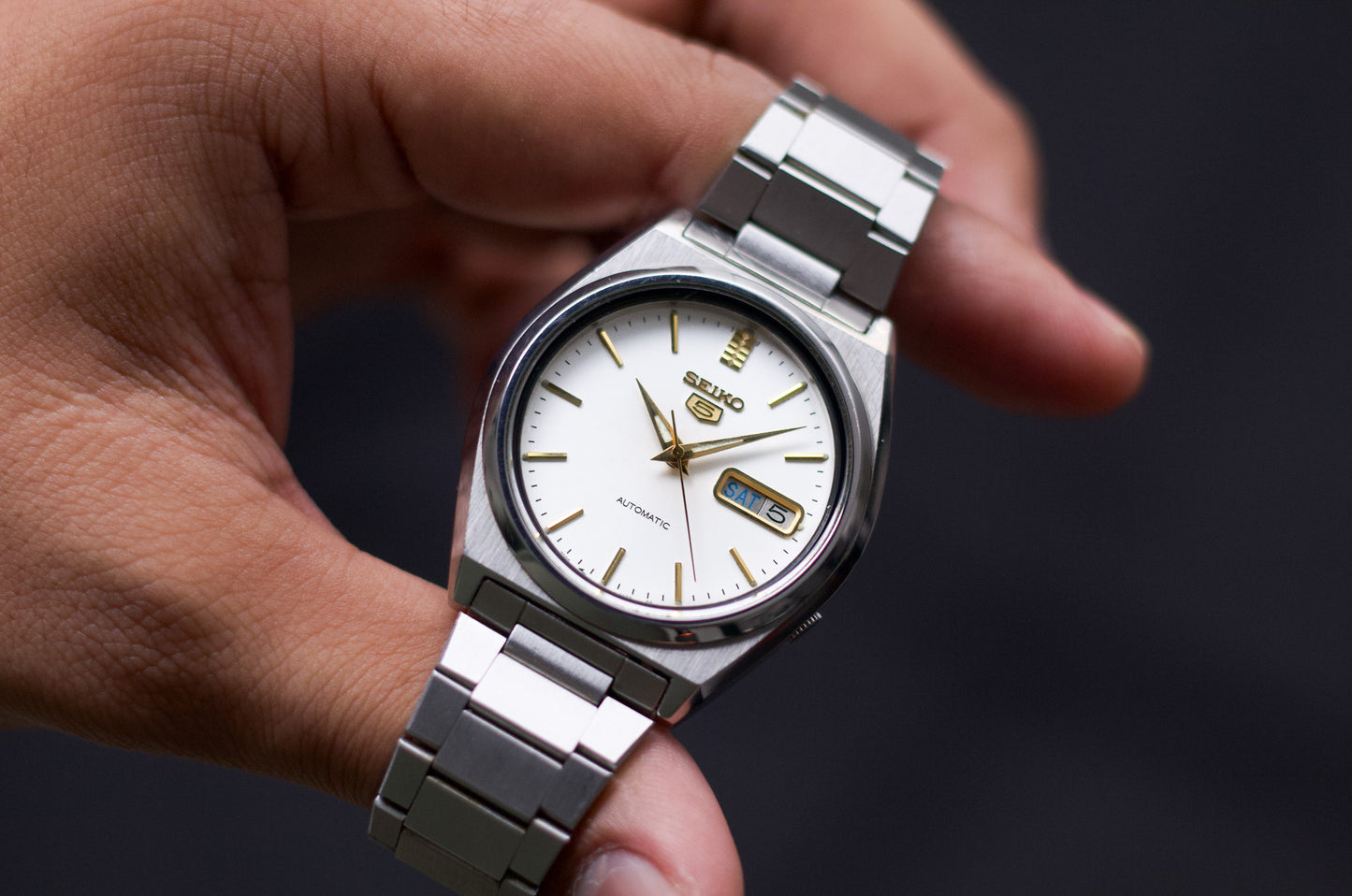 1990 Seiko 5 Automatic Silver Sunburst Dial Men's Wrist-Watch