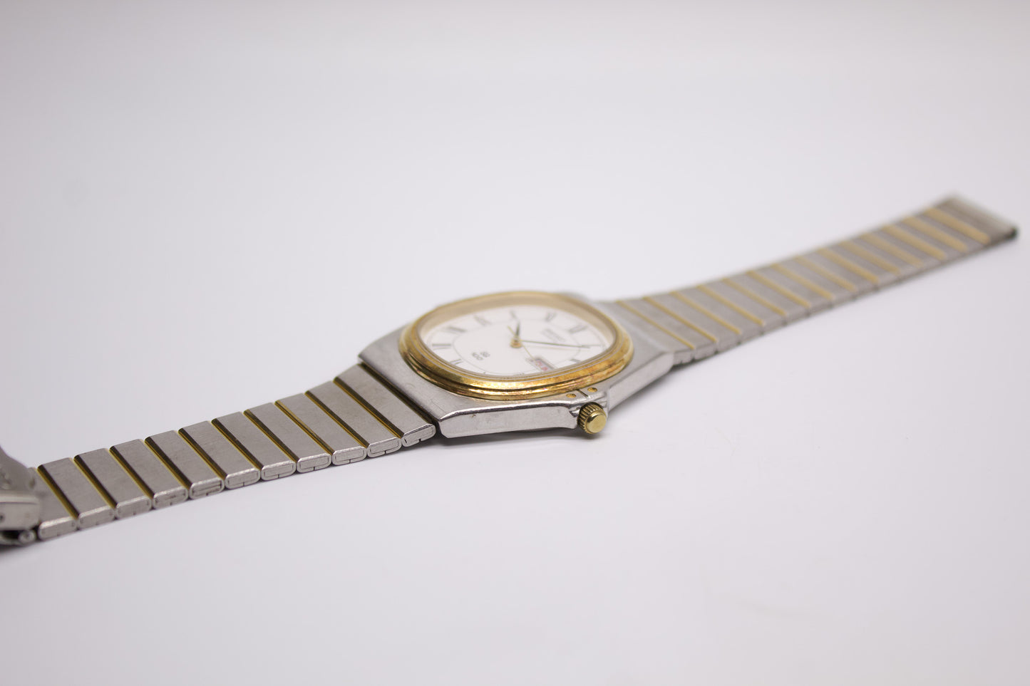 1982 Seiko SQ 'Baby Nautilus' Two Tone Men's Wrist-Watch