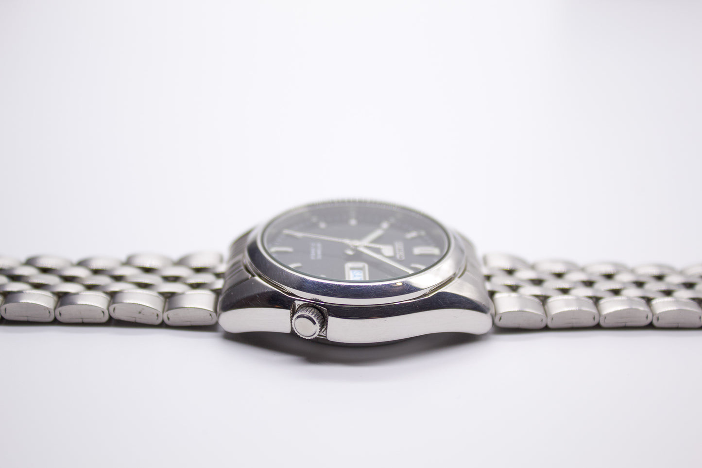 2000s Seiko 5 Navy Blue Ghost Logo Men's Wrist-Watch