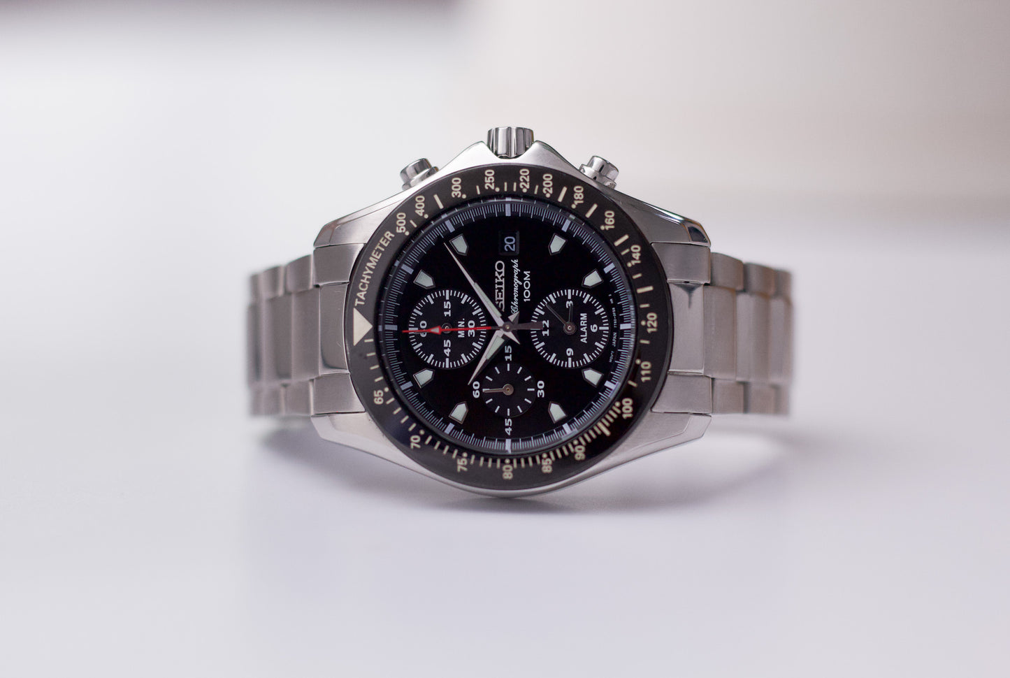 2008 Seiko Quartz Chronograph-Alarm Inky Black Dial Men's Wrist-Watch