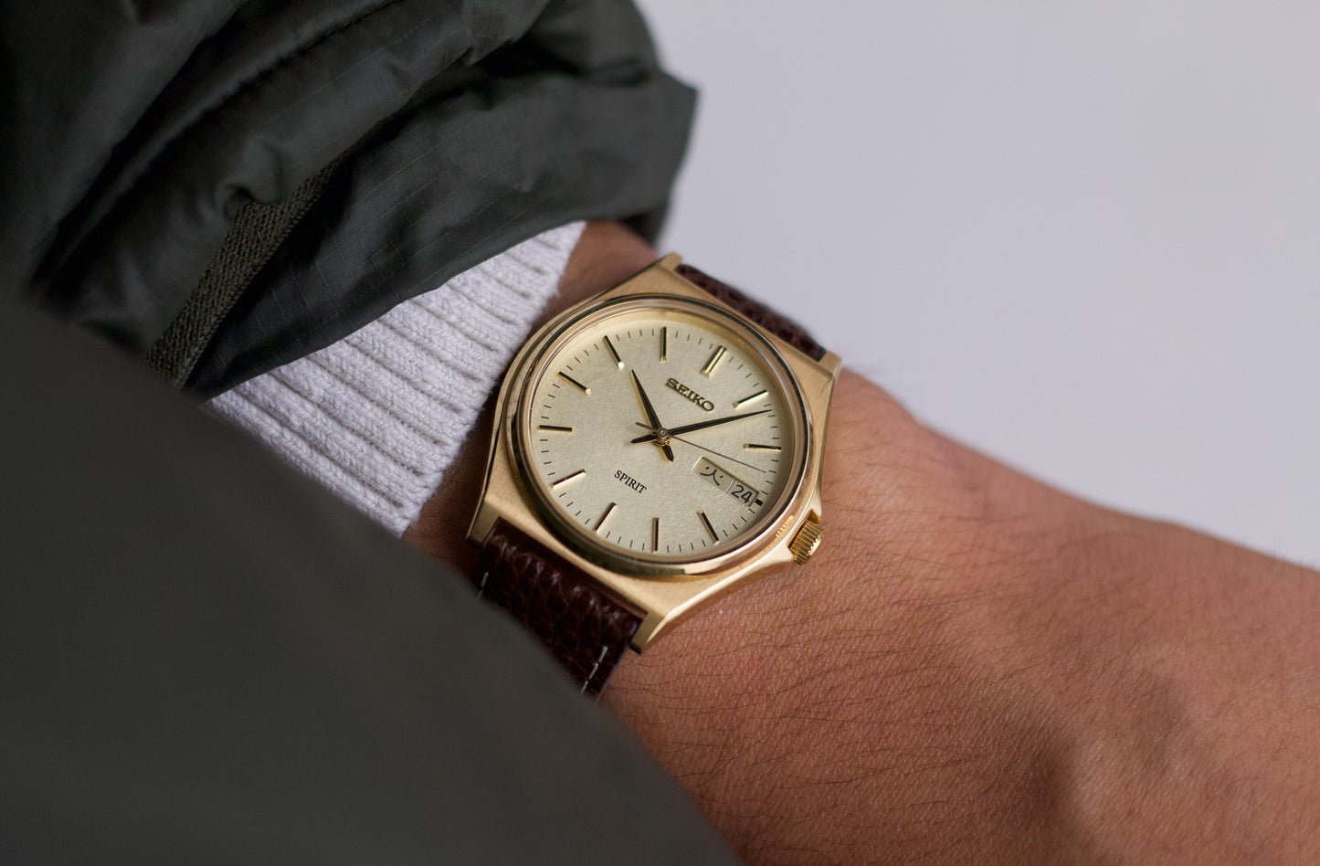 1996 Seiko Spirit Quartz 'Golden Snowflake Dial' Men's Wrist-Watch