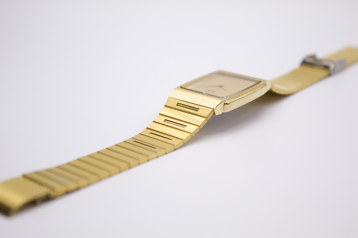 1997 Seiko Quartz Golden Tank Men's Wrist-Watch