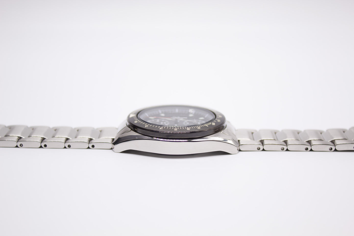2008 Seiko Quartz Chronograph-Alarm Inky Black Dial Men's Wrist-Watch