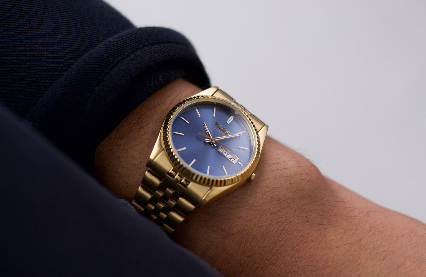 1994 Pulsar Quartz Blue Dial 'Baby Day-Date Men's Two Tone Wrist-Watch