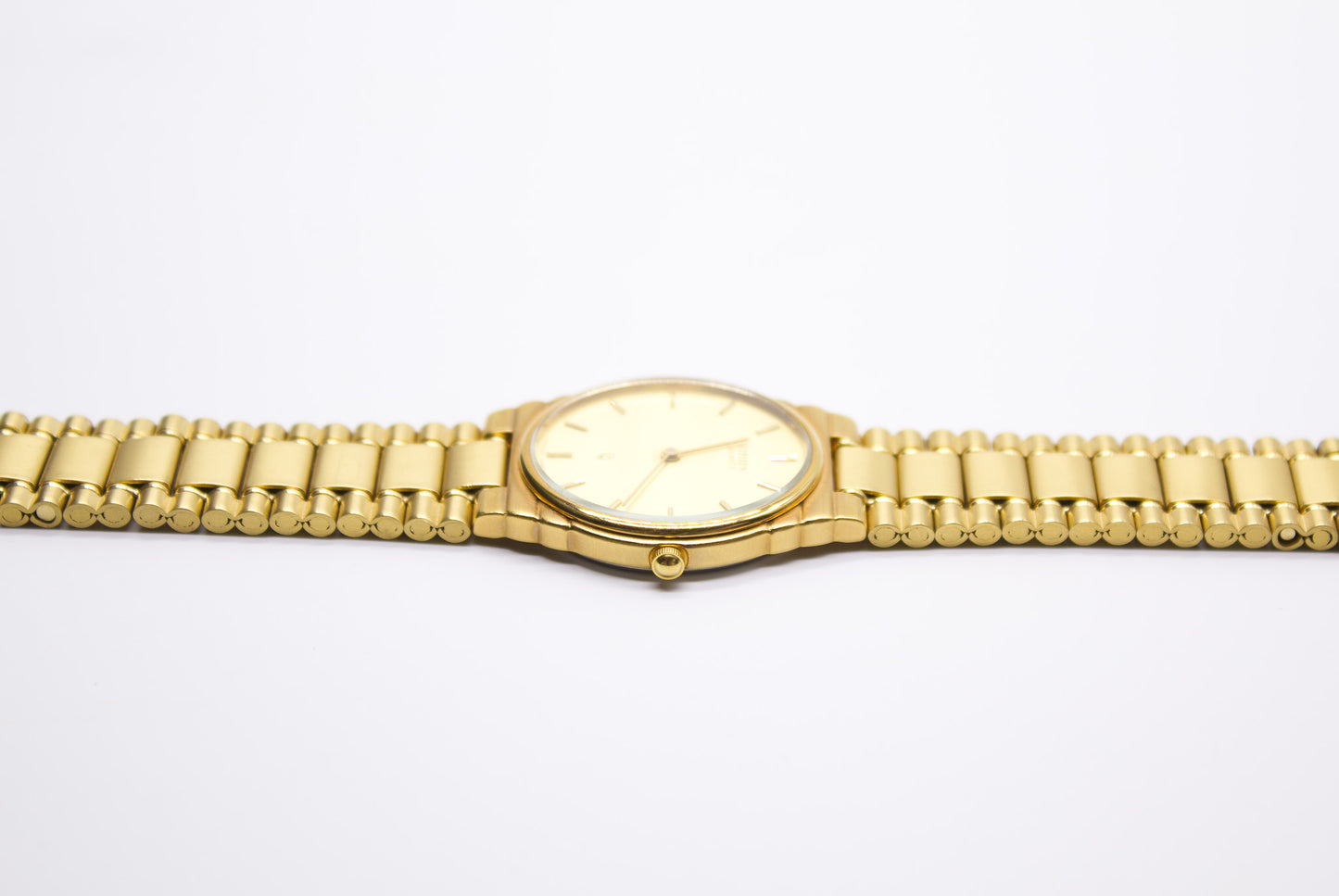1990s Citizen Gold Toned Dial Men's Sports Dress Watch