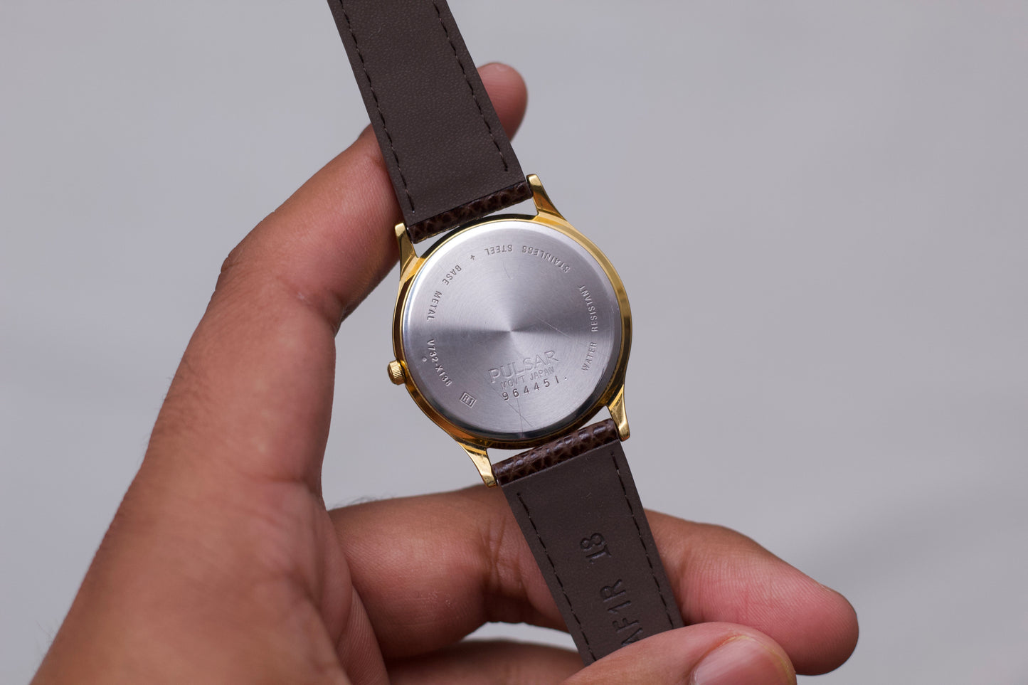 1999 Pulsar Quartz Golden Sunburst Dial Men's Wrist-Watch