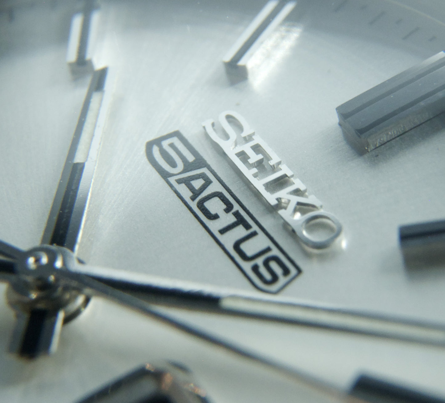 1973 Seiko 5 Actus SS Silver Sunburst Dial Men's Automatic Wrist-Watch