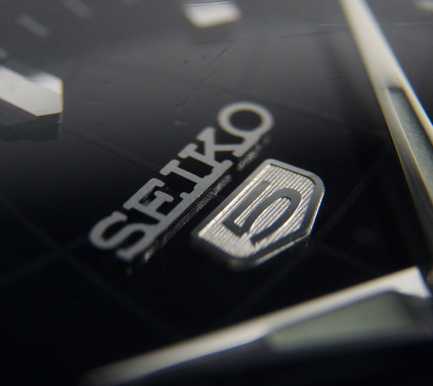 2000s Seiko 5 'World Dial' Men's Automatic Wrist-Watch