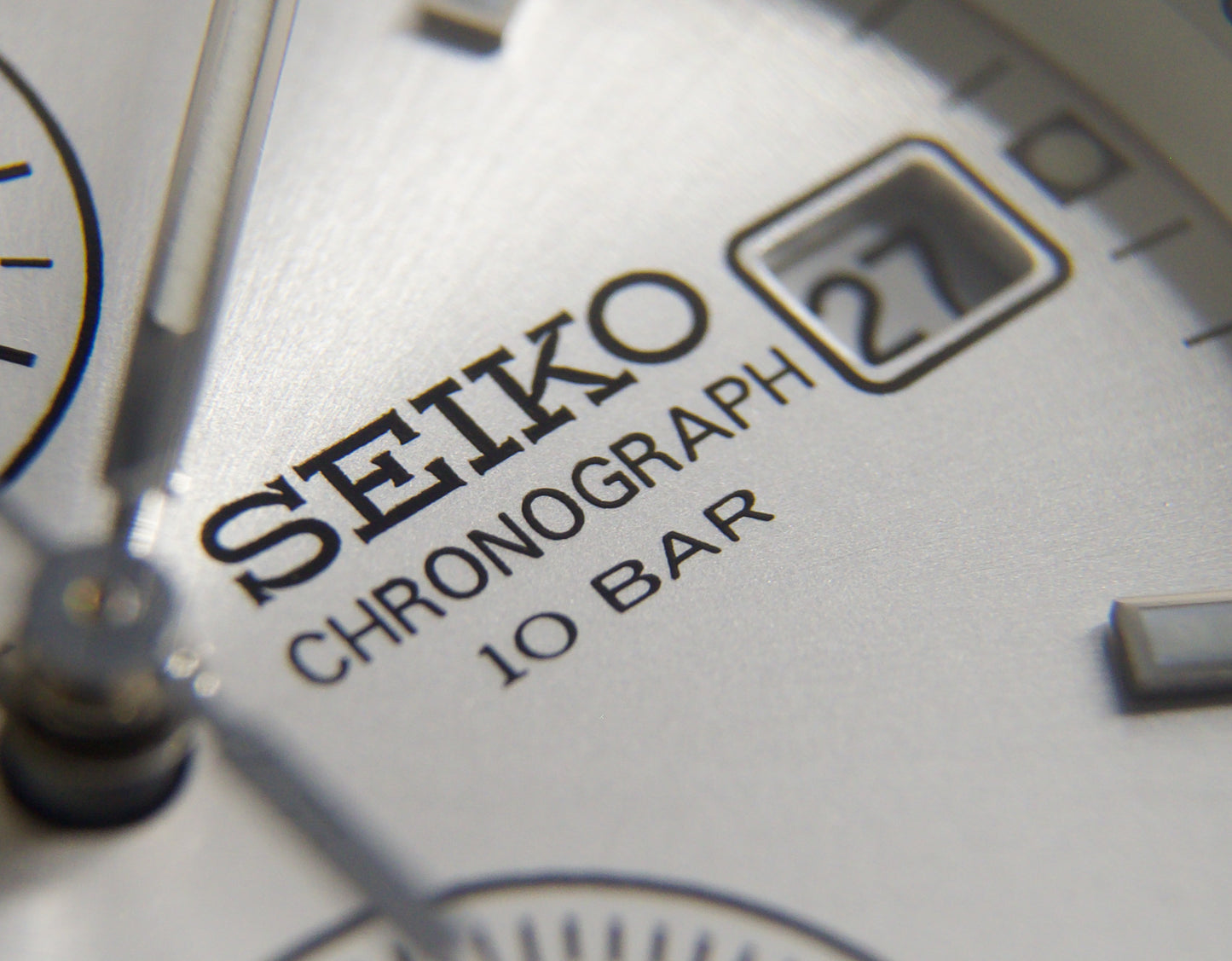 2000s Seiko 100 Meter Water-Resistant Chronograph Men's Wrist-Watch