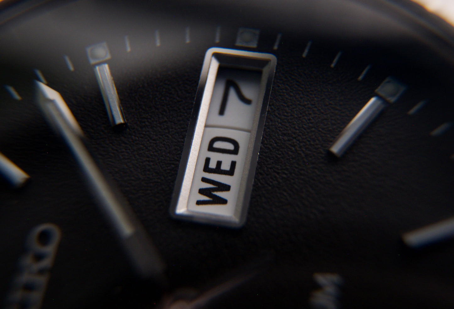 1990s Seiko Titanium Matte Gray Men's Quartz Wrist-Watch