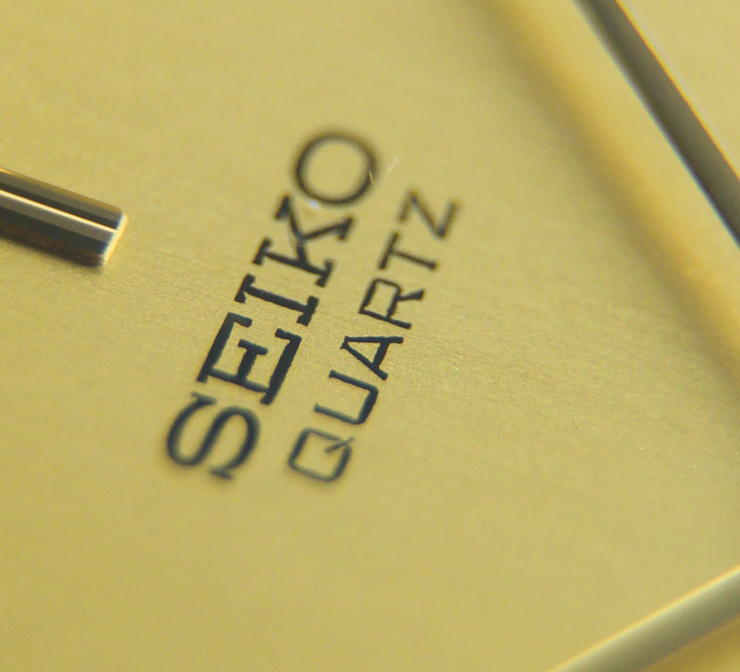 1984 Seiko Golden Tank Style Men's Wrist Watch