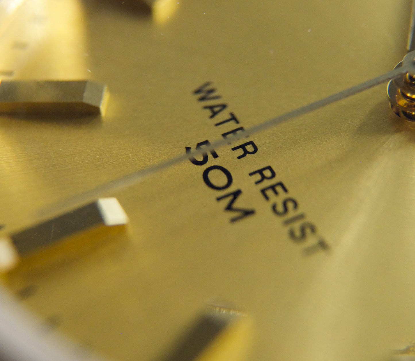 1999 Seiko 50 Meter Gold Toned Men's Sports Wrist-Watch