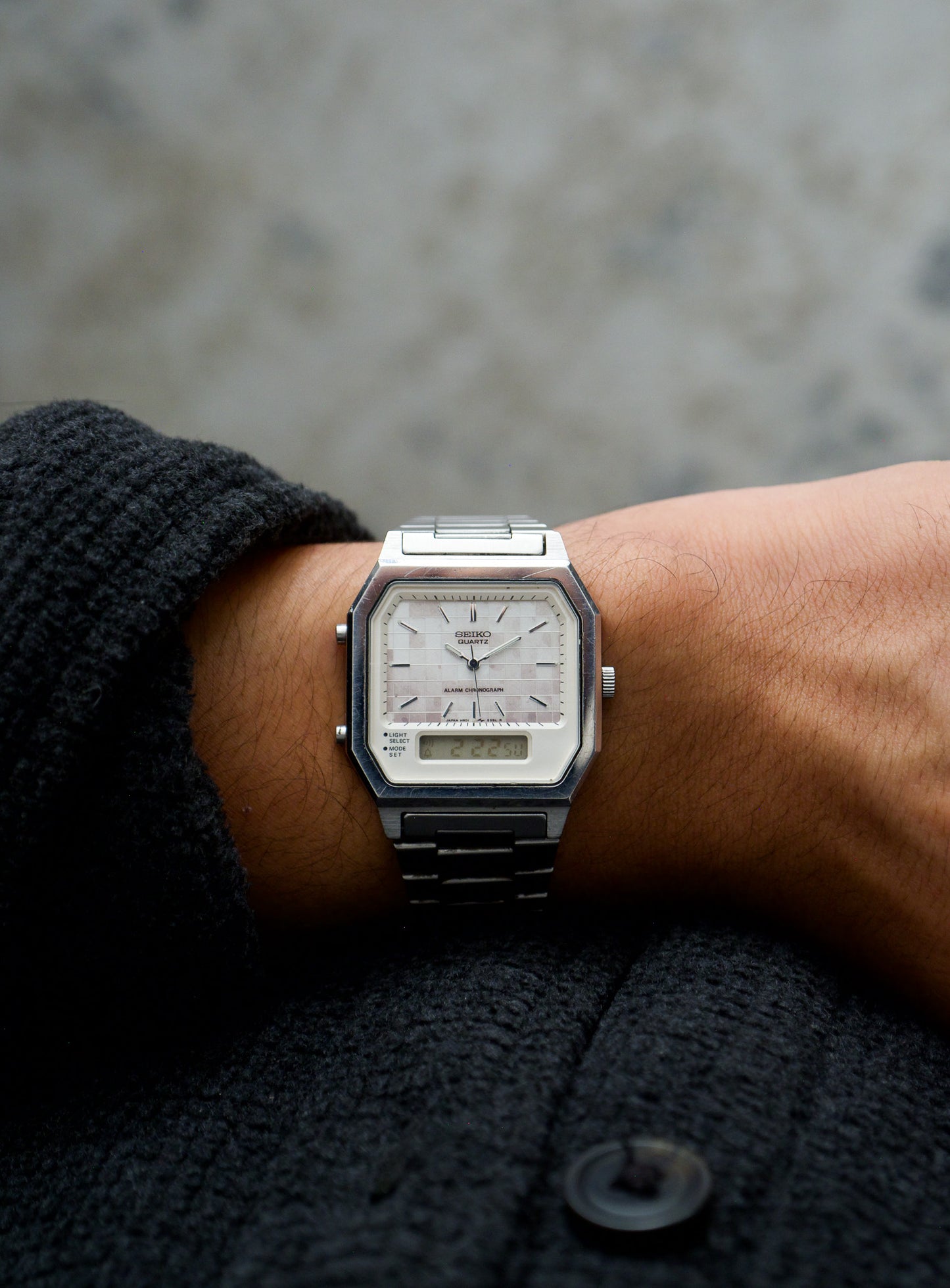 1990 Seiko Digital Chronograph Marble Finish Men's Wrist-Watch