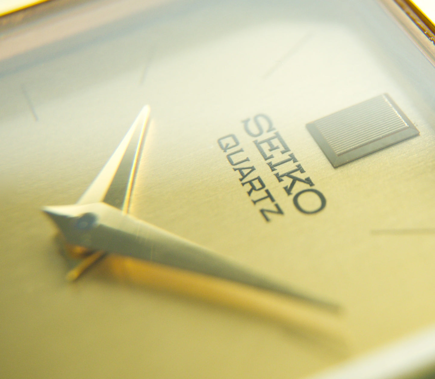 1985 Seiko 'Tank' Gold Toned Men's Wrist-Watch