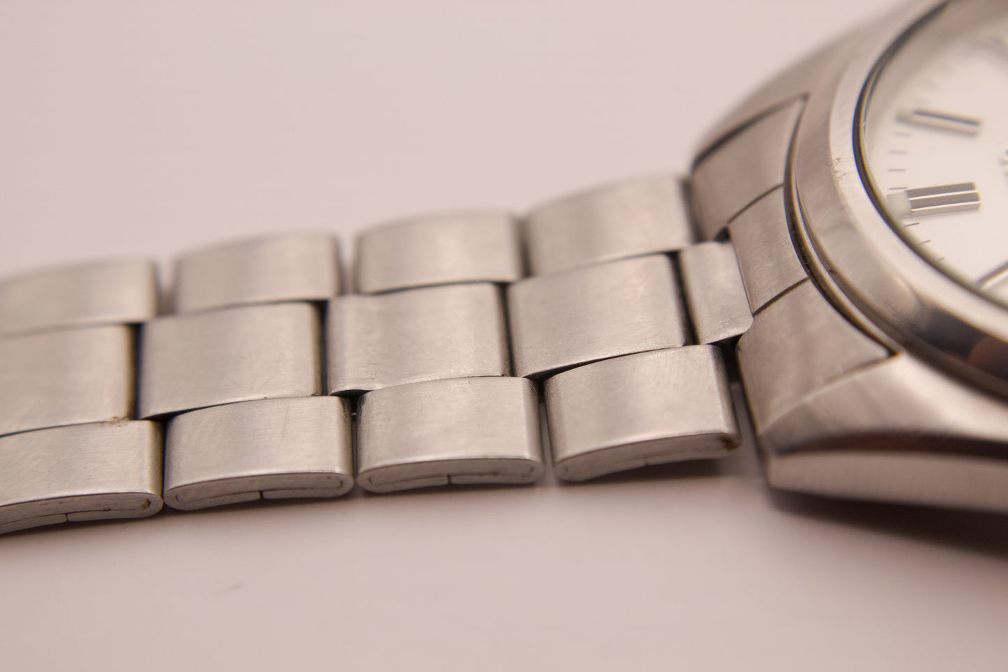 1999 Seiko 5 7S26-0600 White Dial