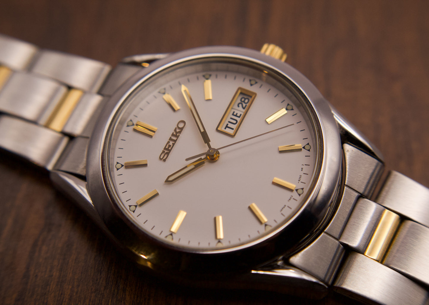 1994 Seiko Two Tone Men's Quartz Wrist Watch