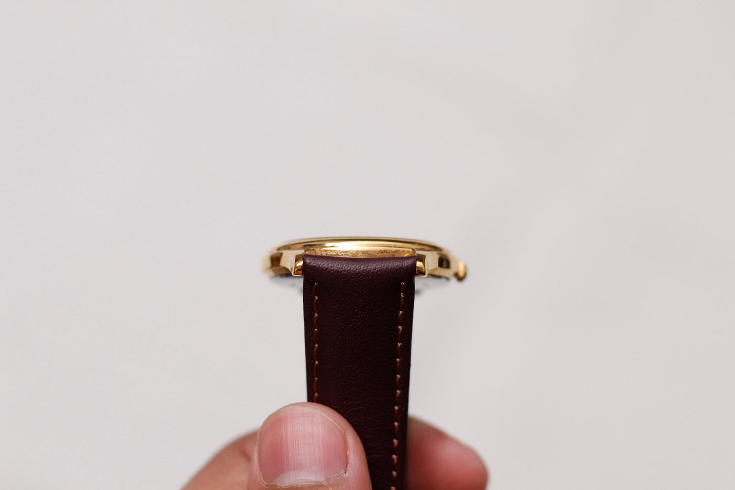 2000 Pulsar Quartz Golden Sunburst Dial Men's Wrist-Watch