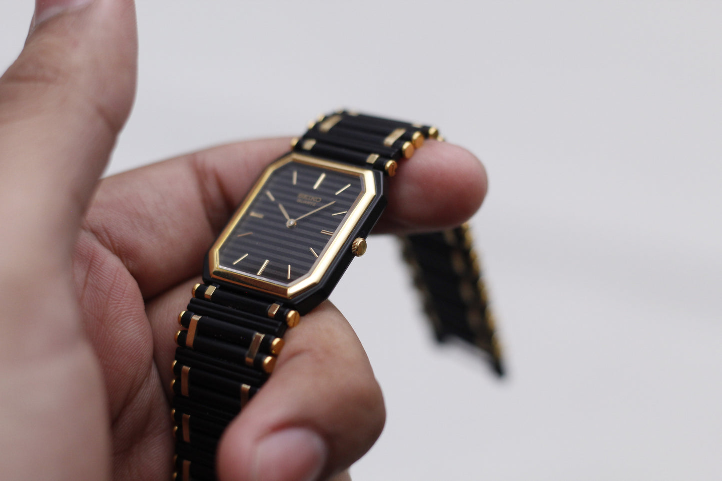 [Near Mint] 1985 Seiko Quartz Charcoal Dial Men's Two Tone Wrist-Watch