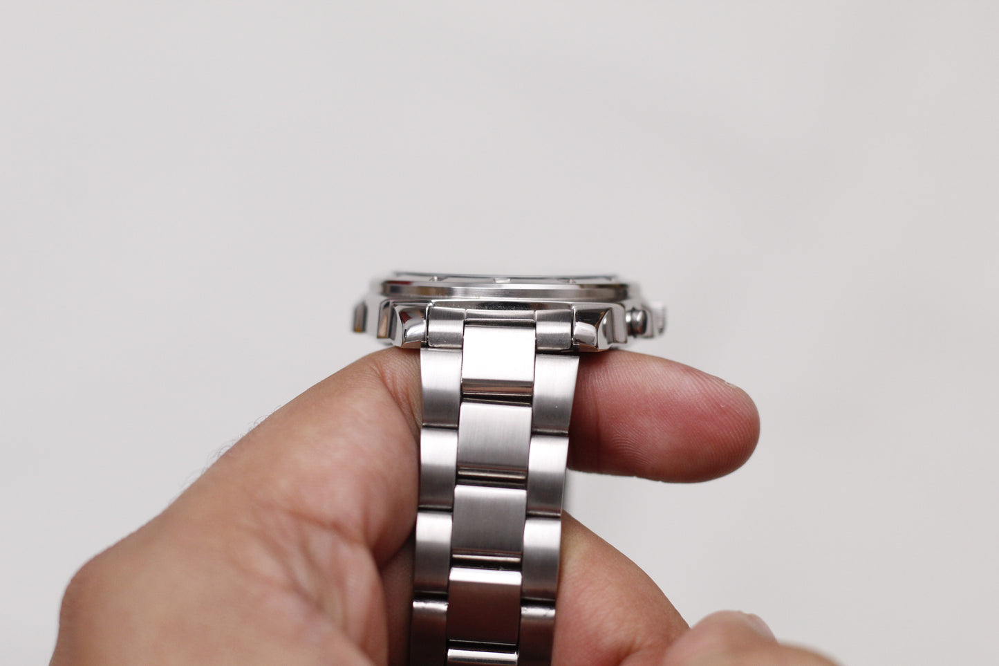2007 Seiko Chronograph Red Dial Men's Quartz Wrist-Watch