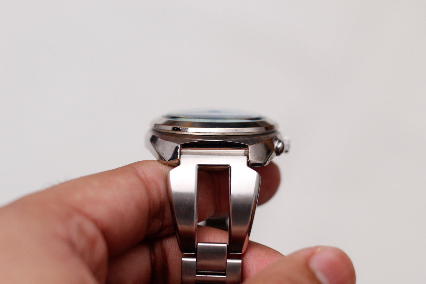 2006 Alba 'AKA' Quartz Sky Blue Sunburst Dial Chronograph Men's Wrist-Watch