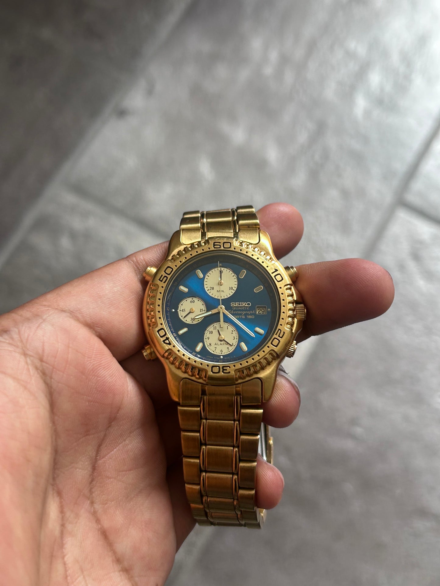 [Reserved] 2001 Seiko Quartz Chronograph-Alarm Men’s Wrist-Watch