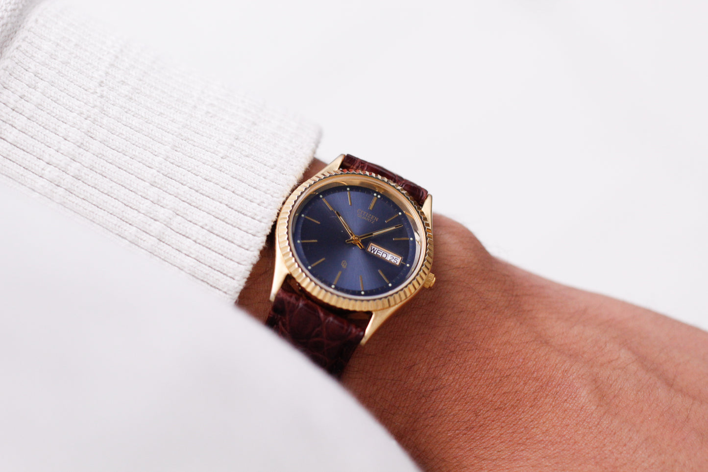 1998 Citizen Quartz 'Baby Day-Date' Marine Blue Dial Men's Wrist-Watch