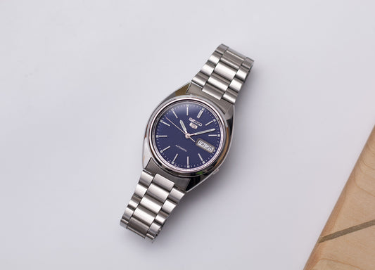 [Serviced] 2003 Seiko 5 Straight Grain Blue Dial Men's Wrist-Watch