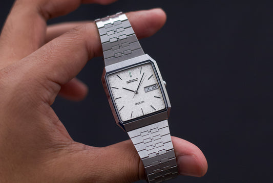 1989 Seiko Majesta Silver Snowflake Dial Men's Tank Wrist-Watch