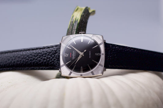 [Serviced] 1960s Waltham Mechanical Inky Black Dial Men's Wrist-Watch