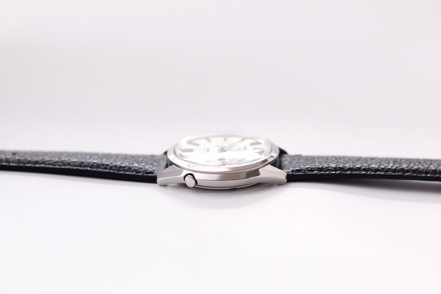 [Serviced] 1968 Seiko 5 Deluxe Silver Sunburst Dial Men's Wrist Watch