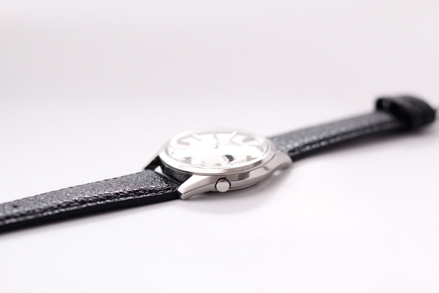 [Serviced] 1968 Seiko 5 Deluxe Silver Sunburst Dial Men's Wrist Watch