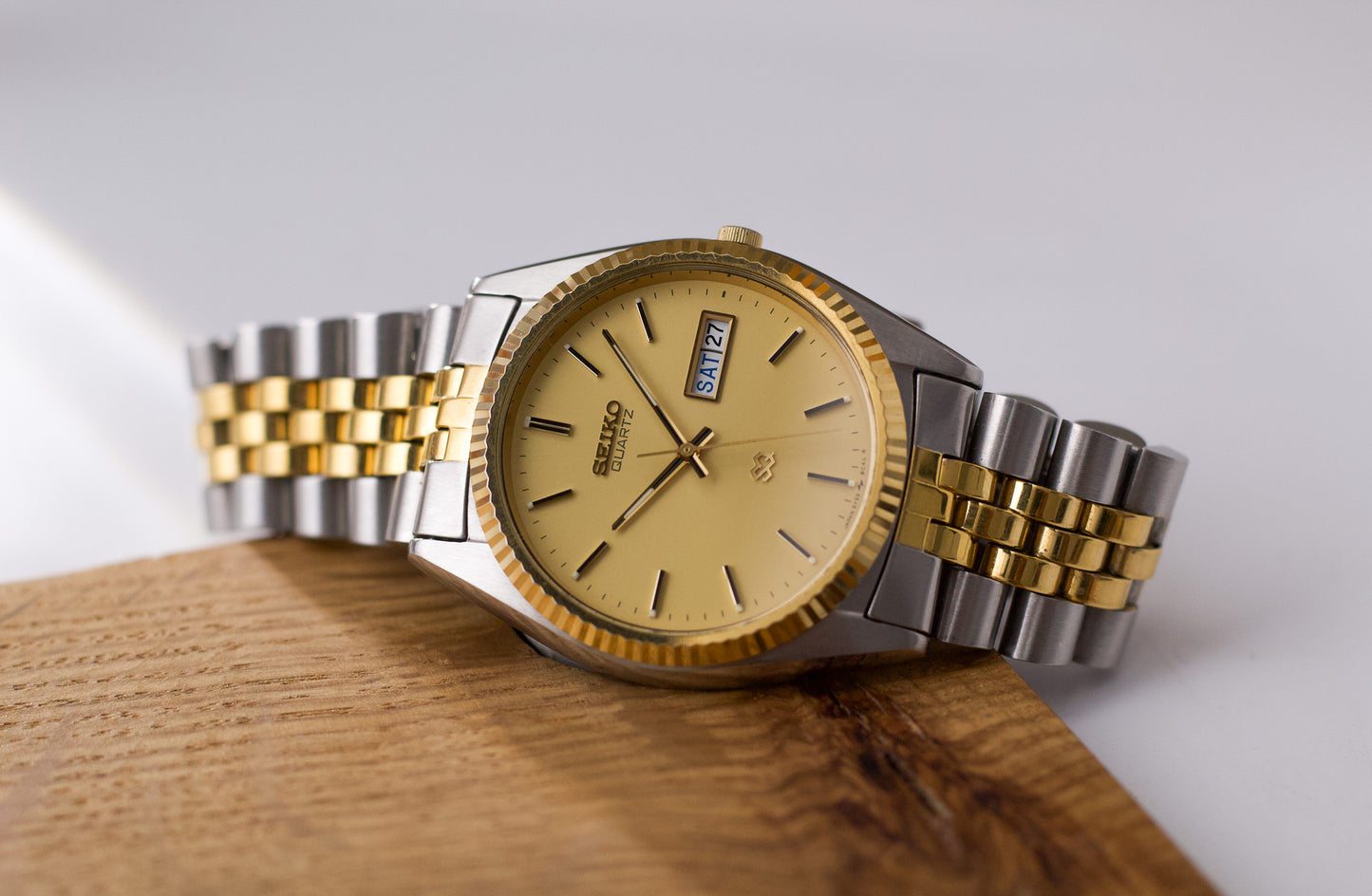 1989 Seiko SQ Baby Day-Date Men's Wrist-Watch