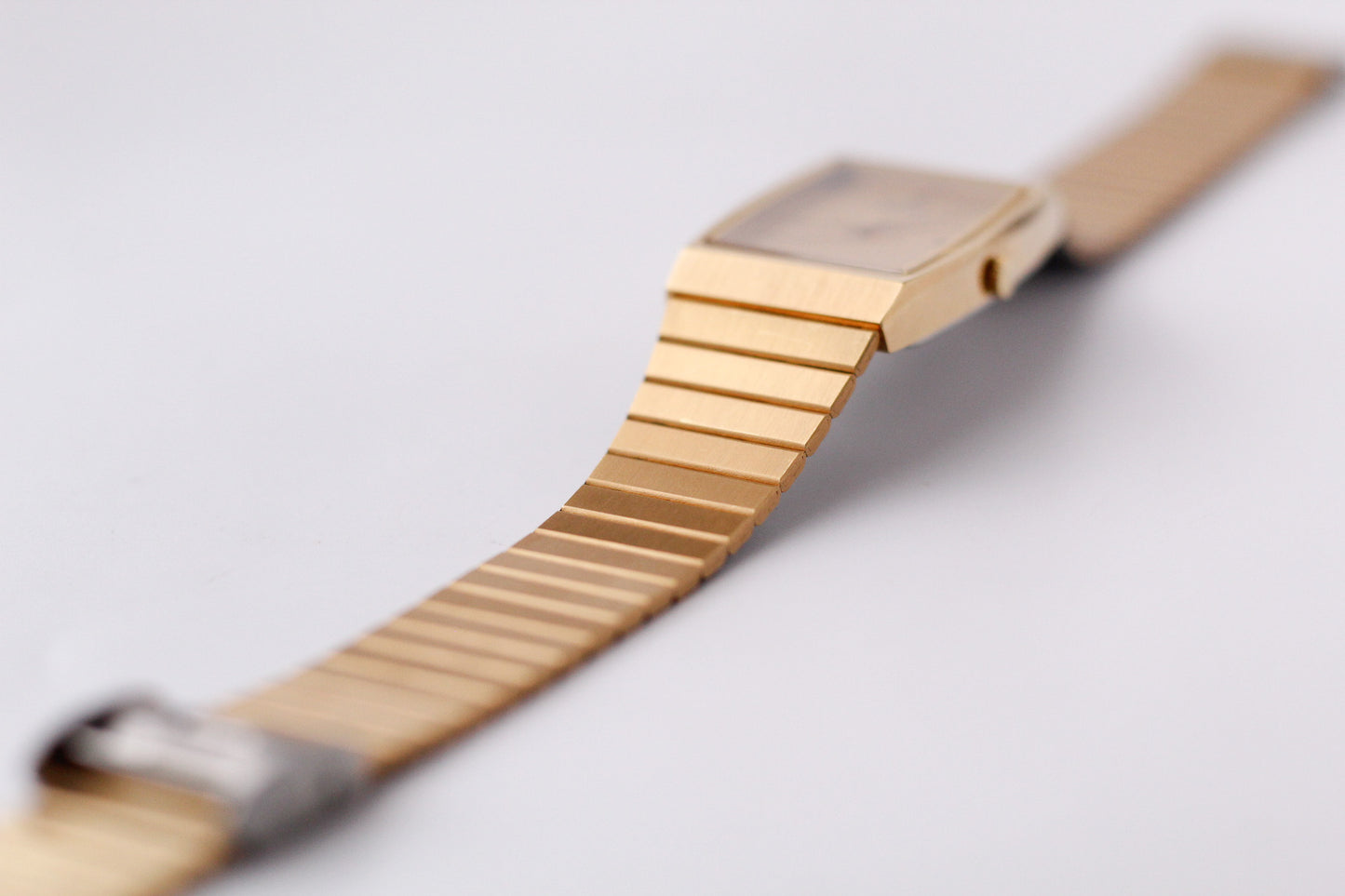 1988 Seiko Quartz Golden Tank Men's Wrist Watch