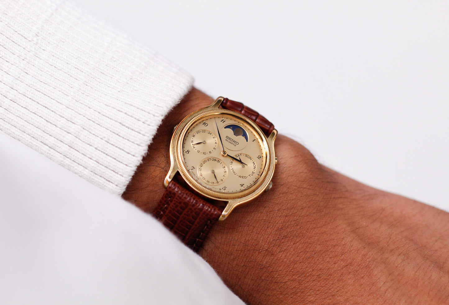 1987 Seiko Quartz Moon-Phase Golden Sunburst Dial Men's Wrist-Watch