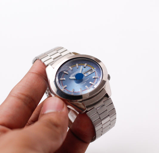 1999 Pulsar Spoon Quartz Brilliant Blue Dial Men's Wrist-Watch