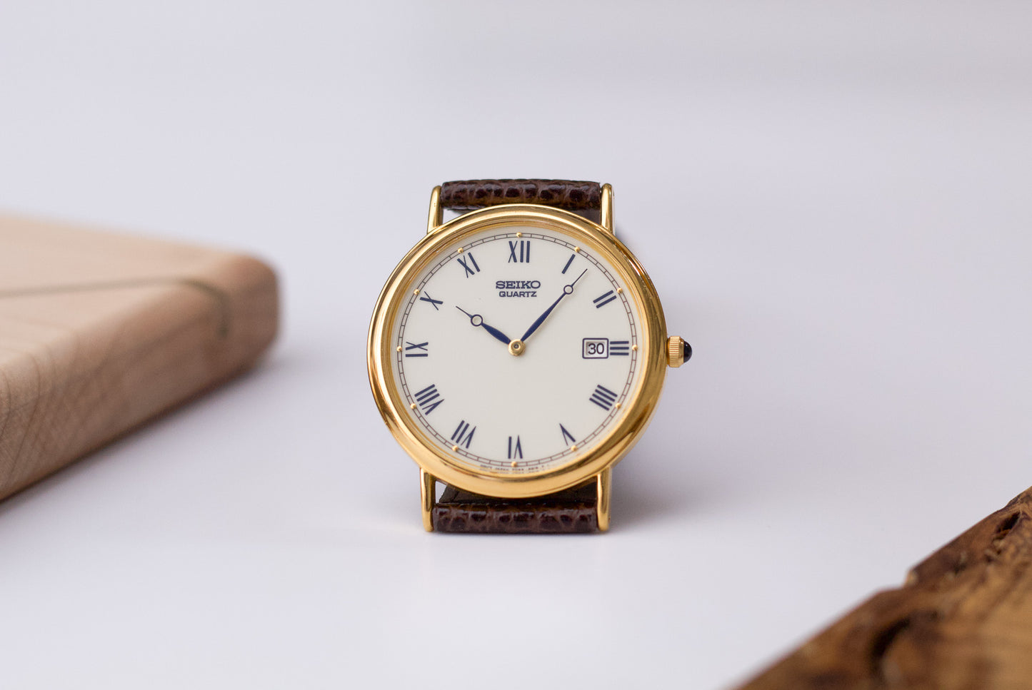 1995 Seiko Quartz Enamel Roman Dial Men's Wrist-Watch