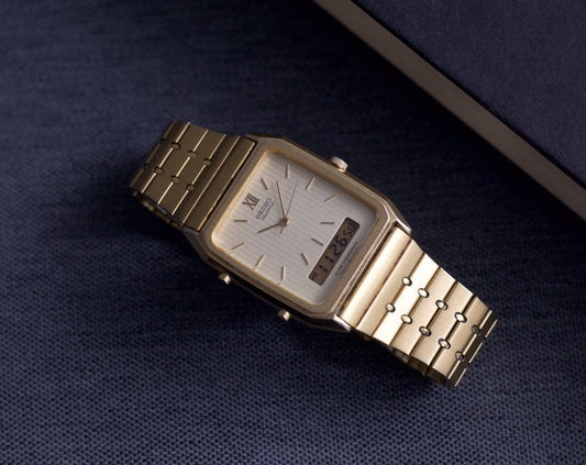 1988 Seiko Gold Toned Chronograph Digital Men's Wrist-Watch