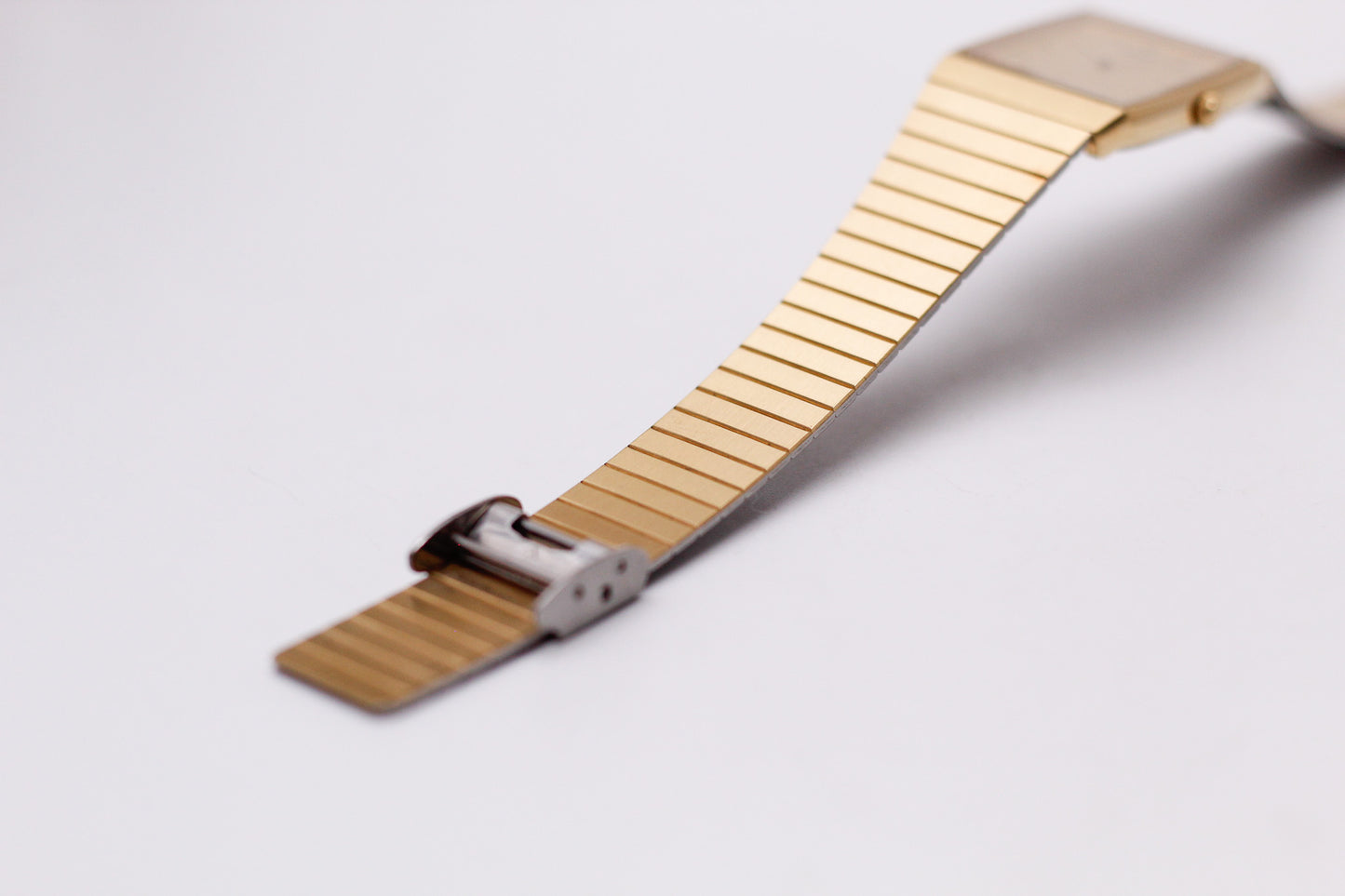 1984 Seiko Quartz Golden Tank Style Men's Wrist-Watch