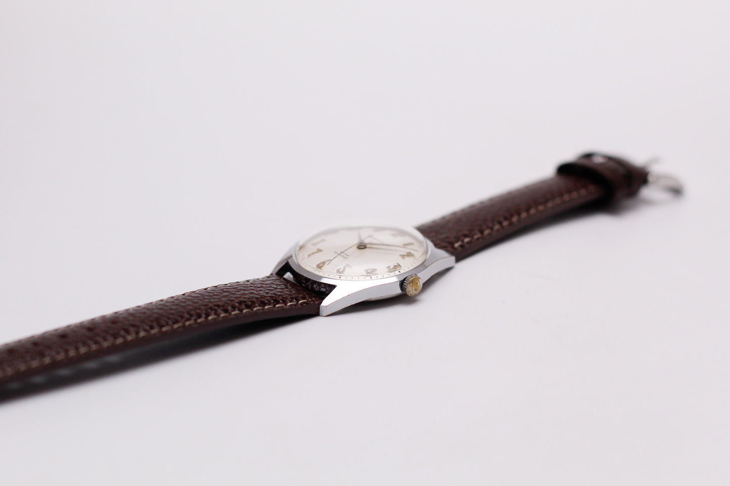 [Serviced] 1969 Caravelle Mechanical Mid-Century Cream White Dial Men's Wrist-Watch