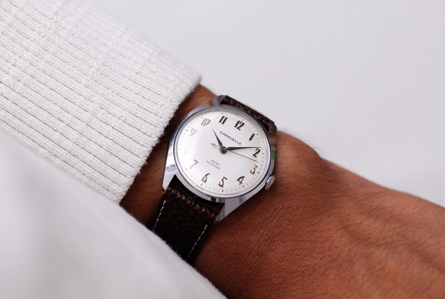 [Serviced] 1969 Caravelle Mechanical Mid-Century Cream White Dial Men's Wrist-Watch